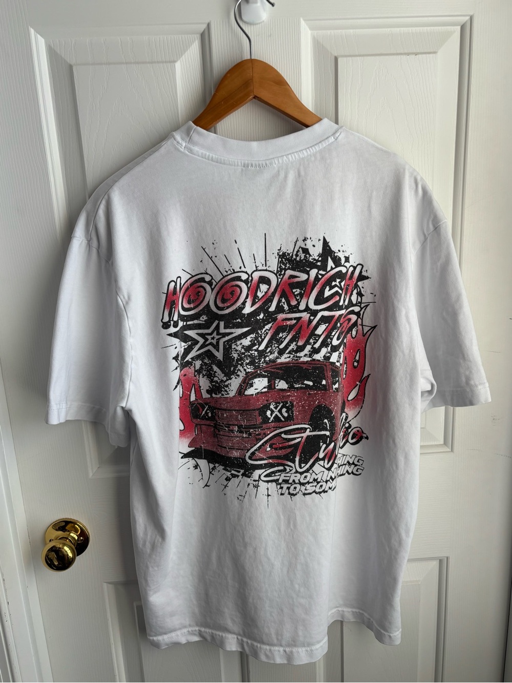 Hoodrich Racing Car Graphic T Shirt White Red Black Size M